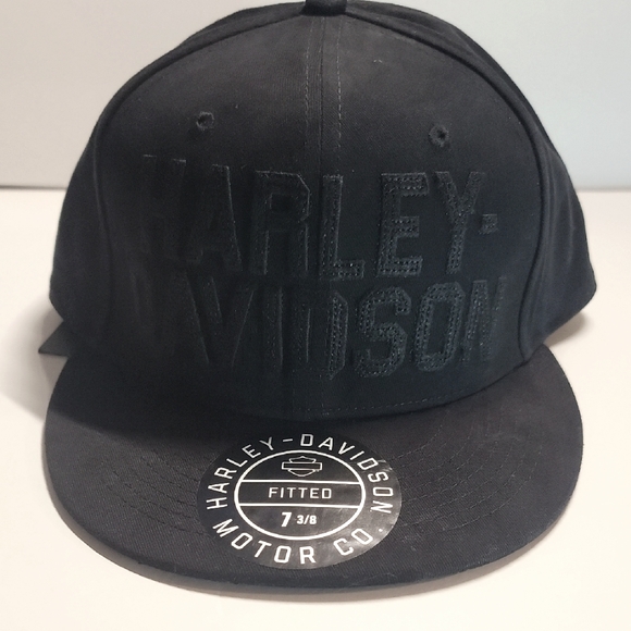 Harley-Davidson Black Fitted Cap - Picture 1 of 7
